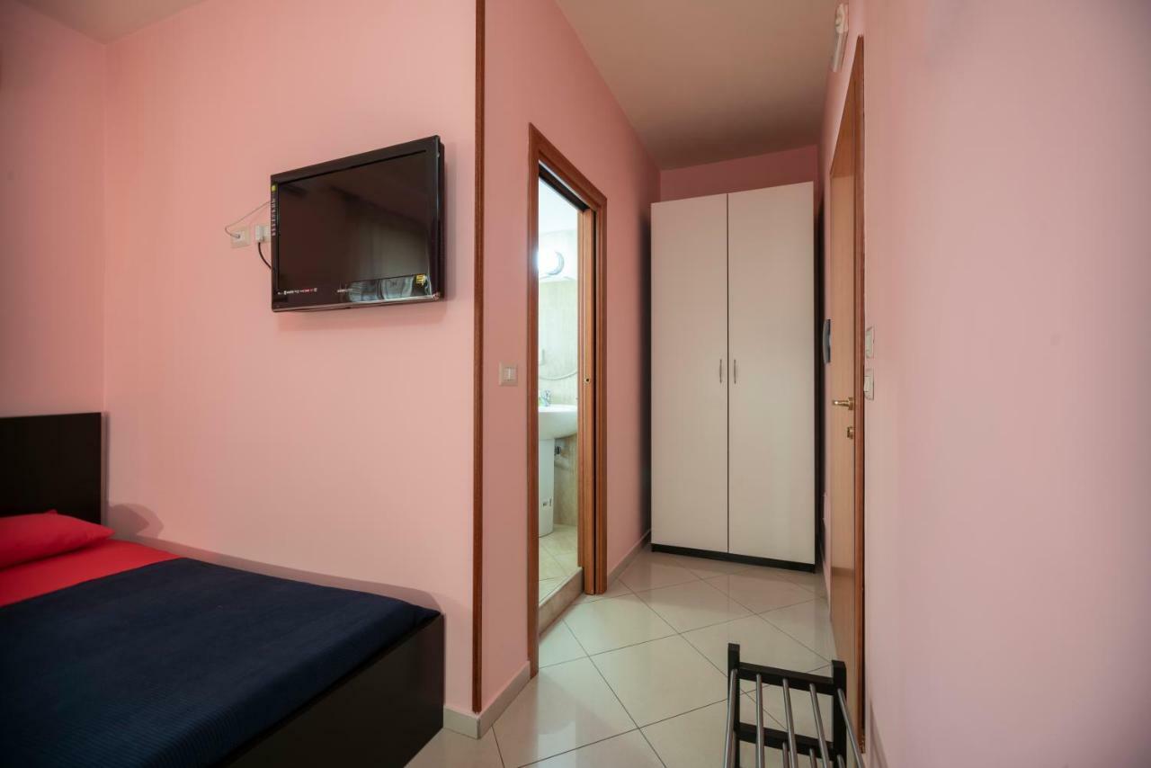 Sun And Beach Catona Di Reggio Calabria Екстериор снимка