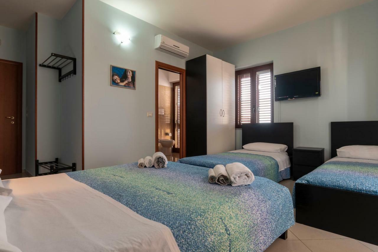 Sun And Beach Catona Di Reggio Calabria Екстериор снимка